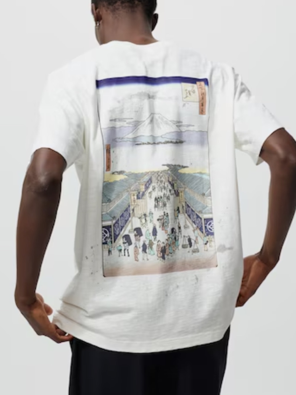 Uniqlo MFA Boston White Short-Sleeve Pocket men T shirt NWT Japanese L = US M - Picture 10 of 10
